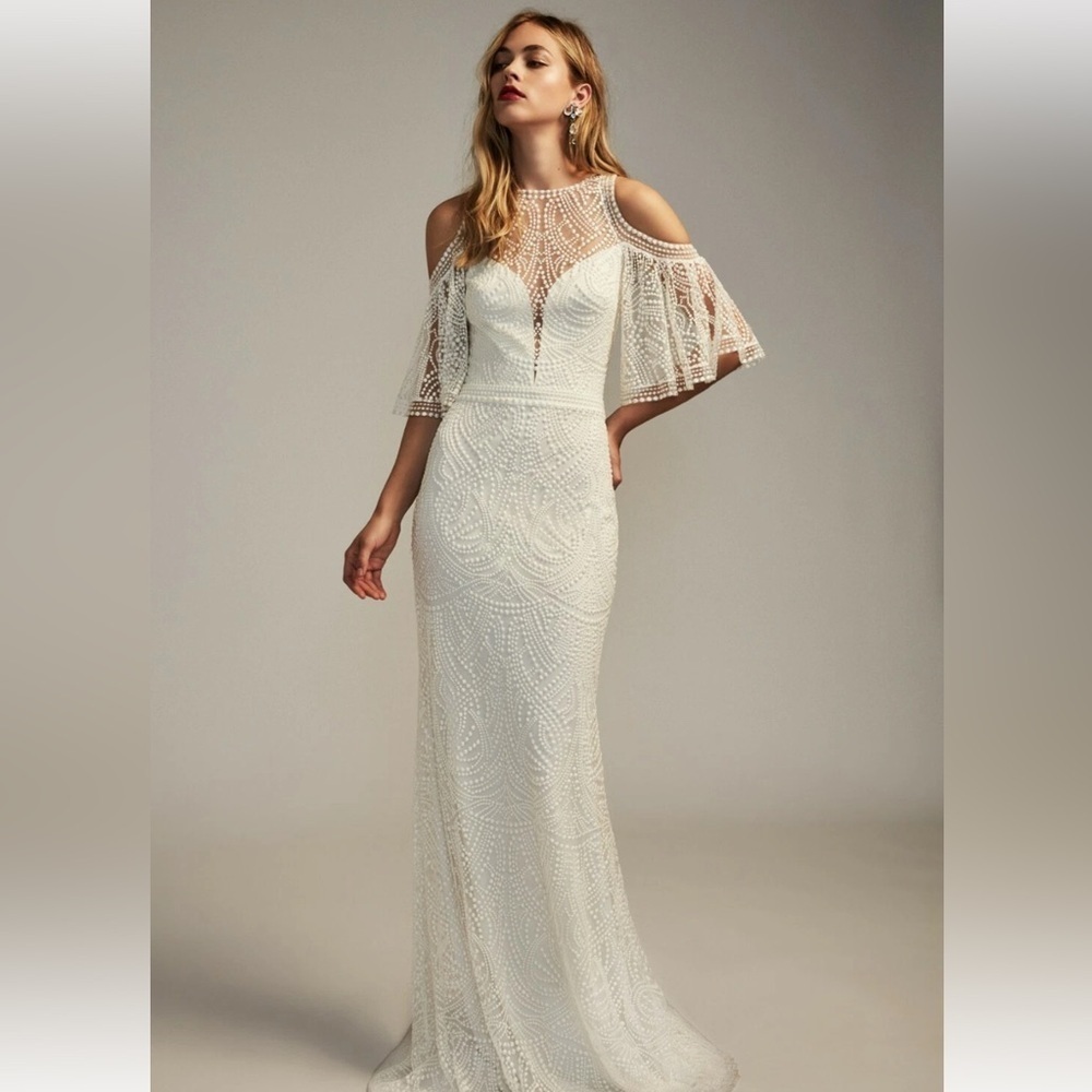 TADASHI SHOJI Bridal Ivory LUZ Embroider Cold Shoulder Flutter Sleeve Gown US 0